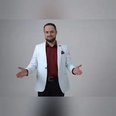 顾奕